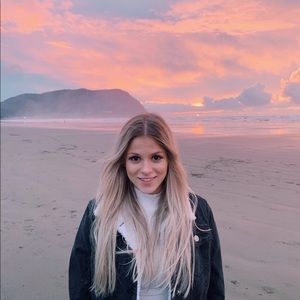 Meet your Posher, Inetta